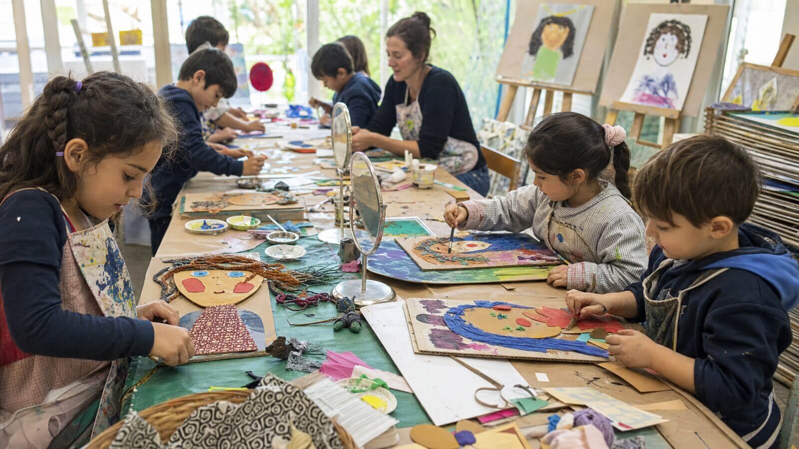 Taller de autorretratos para trabajar el 8 de marzo en Nivel Inicial