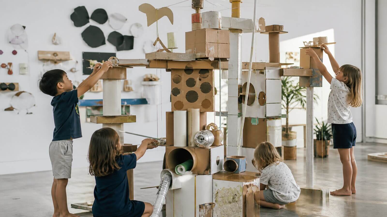 Arte con materiales reutilizados en Nivel Inicial
